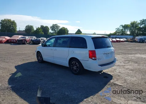 2017 Dodge Grand Caravan Sxt z USA, uszkodzony, nr VIN 2C4RDGCG5HR611950